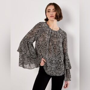 Apricot 🍑 Paisley Print Ruffle Sleeve Blouse